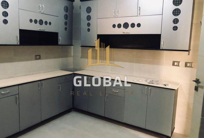 8079637 - Property Image 3