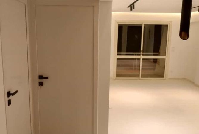 8415921 - Property Image 2