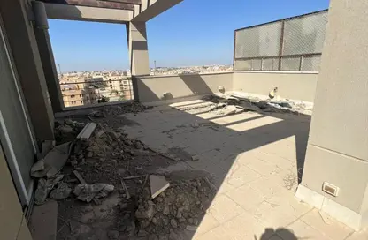 Penthouse - 3 Bedrooms - 3 Bathrooms for sale in Palm Hills Village Gate - South Investors Area - New Cairo City - Cairo