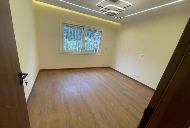 8304915 - Property Image 3