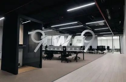 طابق كامل - استوديو - 4 حمامات للبيع في كايرو فيستيفال سيتى - المستثمرين الشمالية - مدينة القاهرة الجديدة - القاهرة