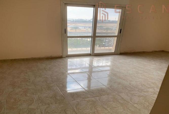 8258059 - Property Image 2