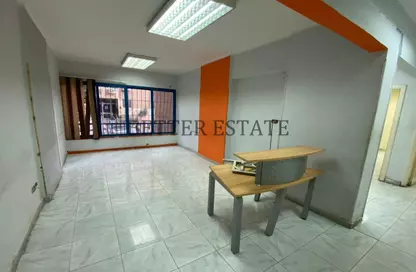 Apartment - 3 Bedrooms - 1 Bathroom for sale in Heliopolis - Masr El Gedida - Cairo