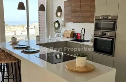 Duplex - 3 Bedrooms - 3 Bathrooms for sale in Direction White - Ras Al Hekma - North Coast