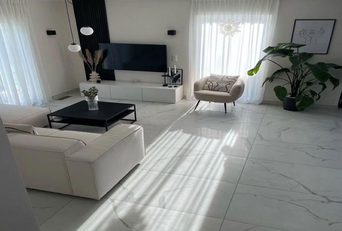 8319755 - Property Main Image