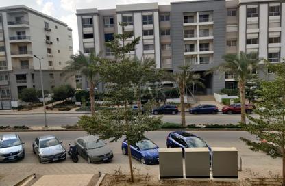 Apartment - 2 Bedrooms - 2 Bathrooms for sale in Hyde Park - 5th Settlement Compounds - The 5th Settlement - New Cairo City - Cairo
