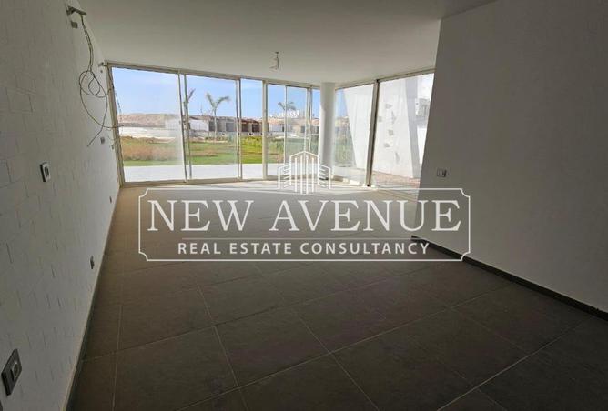 8369381 - Property Image 2