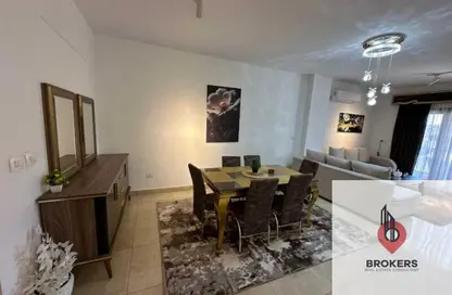 شقة - 3 غرف نوم - 3 حمامات للايجار في مون ريزيدنس - فيفث سكوير - التجمع الخامس - مدينة القاهرة الجديدة - القاهرة