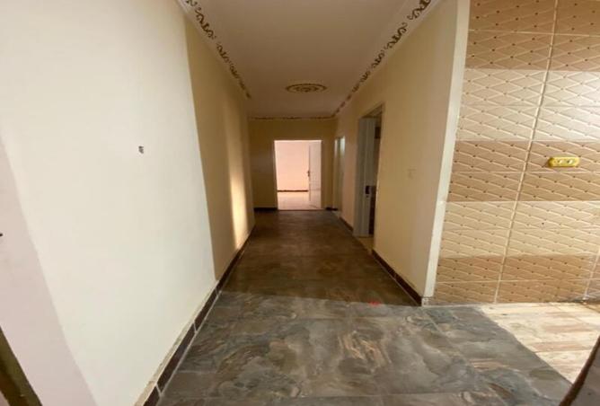 8174108 - Property Image 2