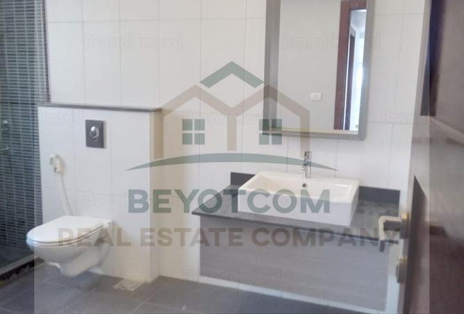 7736042 - Property Image 2