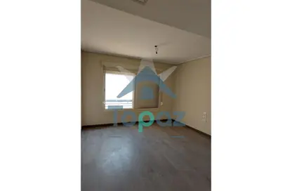 (بنتهاوس  (روف - 3 غرف نوم - 3 حمامات للايجار في نيو جيزة - طريق مصر اسكندرية الصحراوي - مدينة 6 أكتوبر - الجيزة