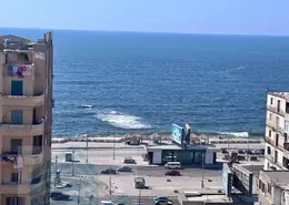 شقة - 3 غرف نوم - 2 حمامات للايجار في ميدان الكورنيش - سبورتنج - حي شرق - الاسكندرية