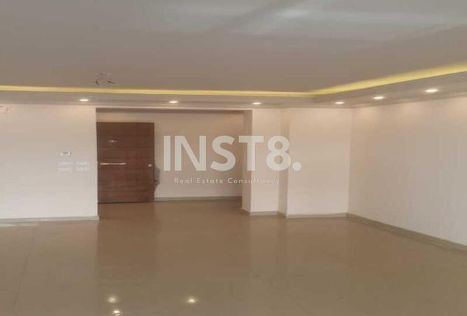 7888501 - Property Main Image