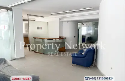 محل تجاري - استوديو - 1 حمام للايجار في شارع ابو داوود الظاهري - المنطقة السادسة - مدينة نصر - القاهرة