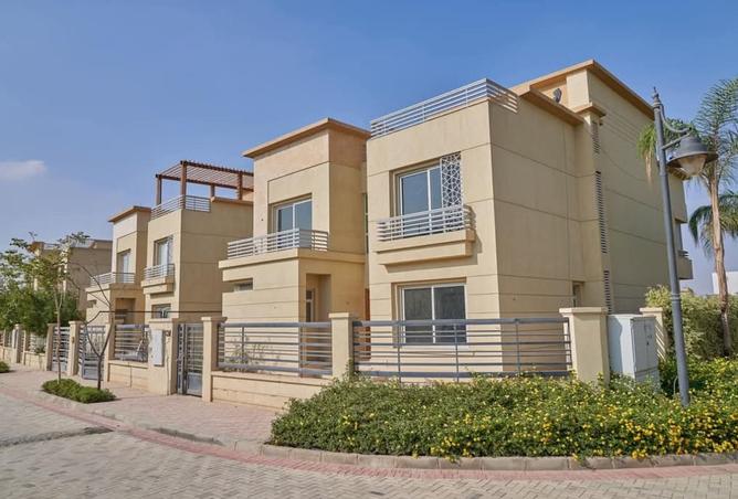 8049770 - Property Image 3