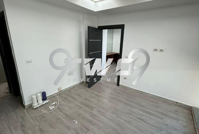 8318885 - Property Image 3