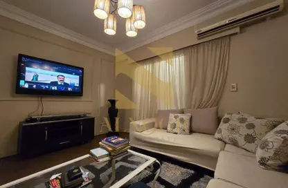 شقة - 3 غرف نوم - 2 حمامات للايجار في حدائق المهندسين - الحي الرابع - الشيخ زايد - الجيزة