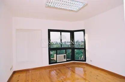 Office Space - Studio - 1 Bathroom for rent in Abdel Moneim Riad St. - Maadi - Hay El Maadi - Cairo