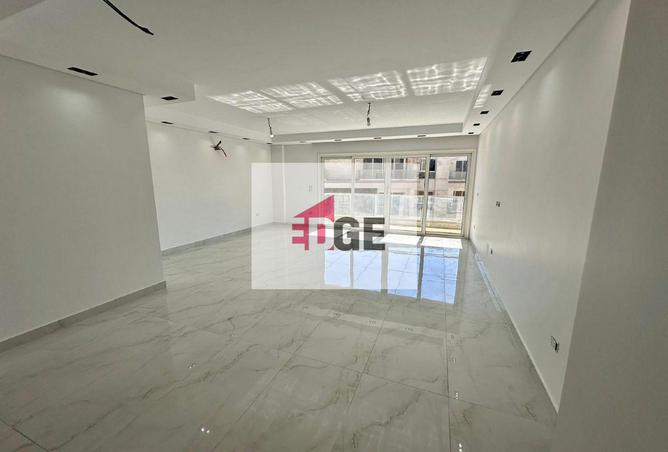 8449390 - Property Main Image