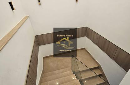 Office Space - Studio - 3 Bathrooms for rent in 10th Sector - Zahraa El Maadi - Hay El Maadi - Cairo