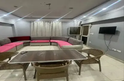 Apartment - 2 Bedrooms - 1 Bathroom for rent in Italian Square - Hadayek October - 6 October City - Giza