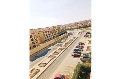 شقة - 3 غرف نوم - 3 حمامات للبيع في معادى فيو - كمبوندات الشروق - مدينة الشروق - القاهرة