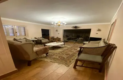 شقة - 2 غرف نوم - 1 حمام للبيع في ارض الجولف - مصر الجديدة - القاهرة