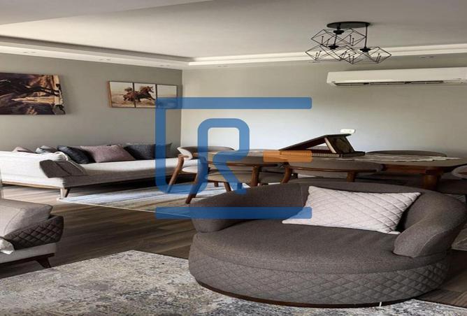 8041661 - Property Image 3