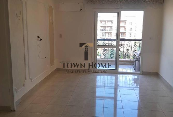 8220374 - Property Image 2