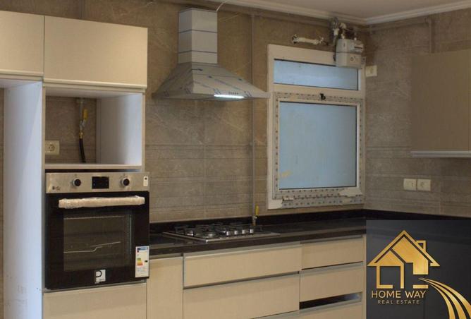 8483583 - Property Image 3