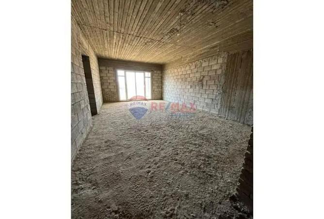 8249623 - Property Image 3