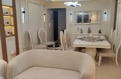 Apartment - 3 Bedrooms - 1 Bathroom for rent in Gardenia City Compound Nasr City - Zahraa Madinat Nasr - Nasr City - Cairo