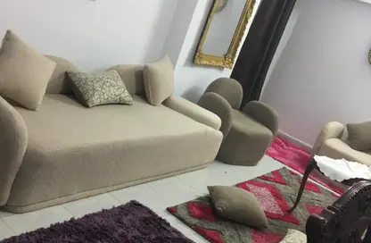 Apartment - 2 Bedrooms - 1 Bathroom for rent in El Rehab Extension - Al Rehab - New Cairo City - Cairo