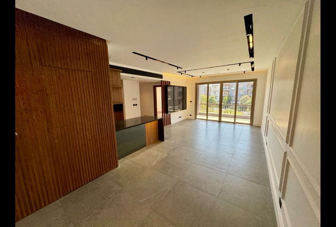 8027813 - Property Image 2