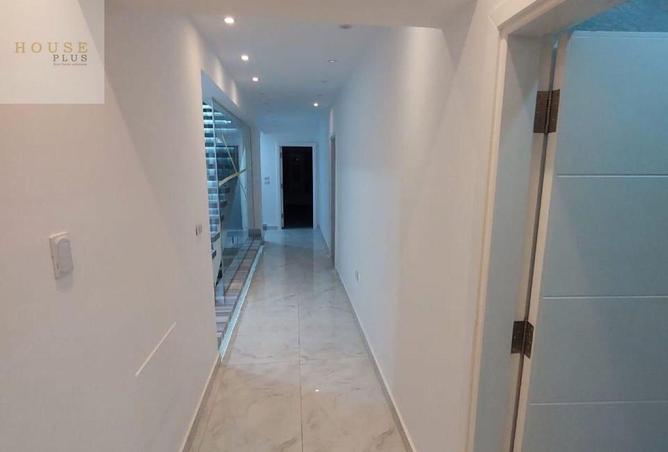 8313236 - Property Image 3