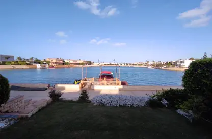 فيلا - 5 غرف نوم - 4 حمامات للبيع في مارينا 5 - مارينا - العلمين - الساحل الشمالي