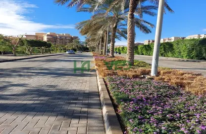 Apartment - 4 Bedrooms - 6 Bathrooms for sale in Hay El Ashgar - Al Wahat Road - 6 October City - Giza