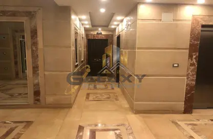 شقة - 3 غرف نوم - 2 حمامات للبيع في مدينة وصال - كمبوندات الشروق - مدينة الشروق - القاهرة