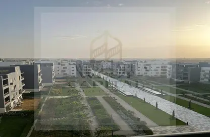 Apartment - 3 Bedrooms - 3 Bathrooms for sale in Aeon - 6 October Compounds - 6 October City - Giza
