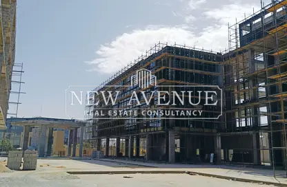 مساحات مكتبية - استوديو - 2 حمامات للبيع في ايست ماين القاهرة الجديدة - كمبوندات التجمع الخامس - التجمع الخامس - مدينة القاهرة الجديدة - القاهرة