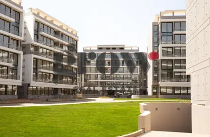 Apartment - 3 Bedrooms - 2 Bathrooms for sale in lakefront - Hadayek October - 6 October City - Giza