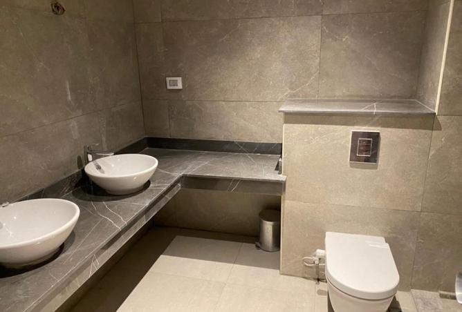 8273836 - Property Image 3