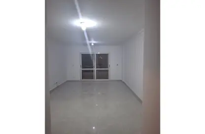 Apartment - 3 Bedrooms - 2 Bathrooms for sale in Madinaty - Cairo
