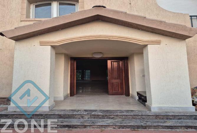 7372976 - Property Image 2