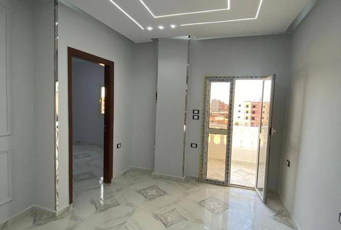 7910659 - Property Image 2