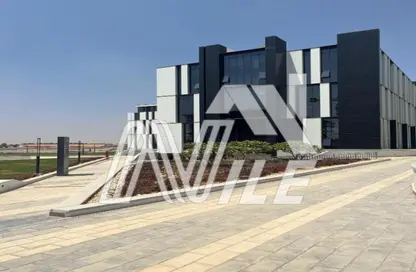 مساحات مكتبية - استوديو - 3 حمامات للبيع في مول هايد بارك بيزنس - شارع التسعين الجنوبي - التجمع الخامس - مدينة القاهرة الجديدة - القاهرة