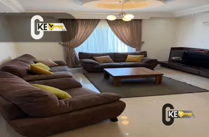 شقة - 2 غرف نوم - 1 حمام للايجار في شارع احمد بن حنبل - الرحاب المرحلة الأولى - الرحاب - مدينة القاهرة الجديدة - القاهرة