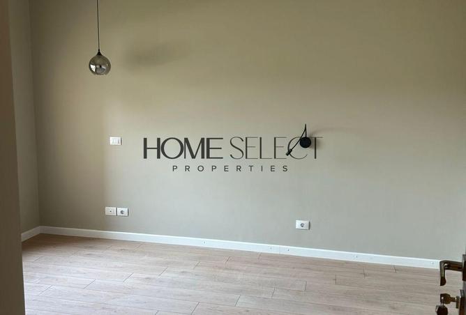 8251814 - Property Image 2