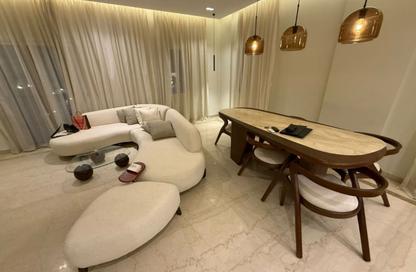 Apartment - 3 Bedrooms - 3 Bathrooms for sale in Mivida - 5th Settlement Compounds - The 5th Settlement - New Cairo City - Cairo