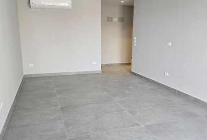 8121882 - Property Image 2